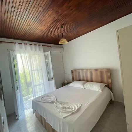Hotel Vecchia *