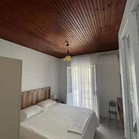 Hotel Vecchia *